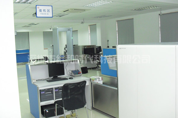 上海信息管理學校航空班采購1臺HI-PE安檢門用于教學[圖文]