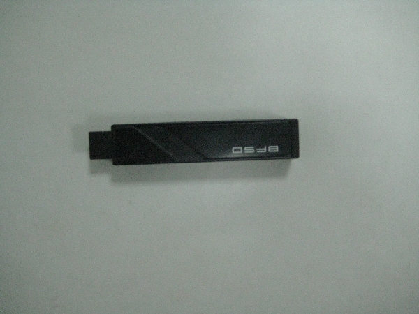 三亞鳳凰機(jī)場(chǎng)安檢機(jī)掃描發(fā)現(xiàn)U盤式點(diǎn)煙器[圖]